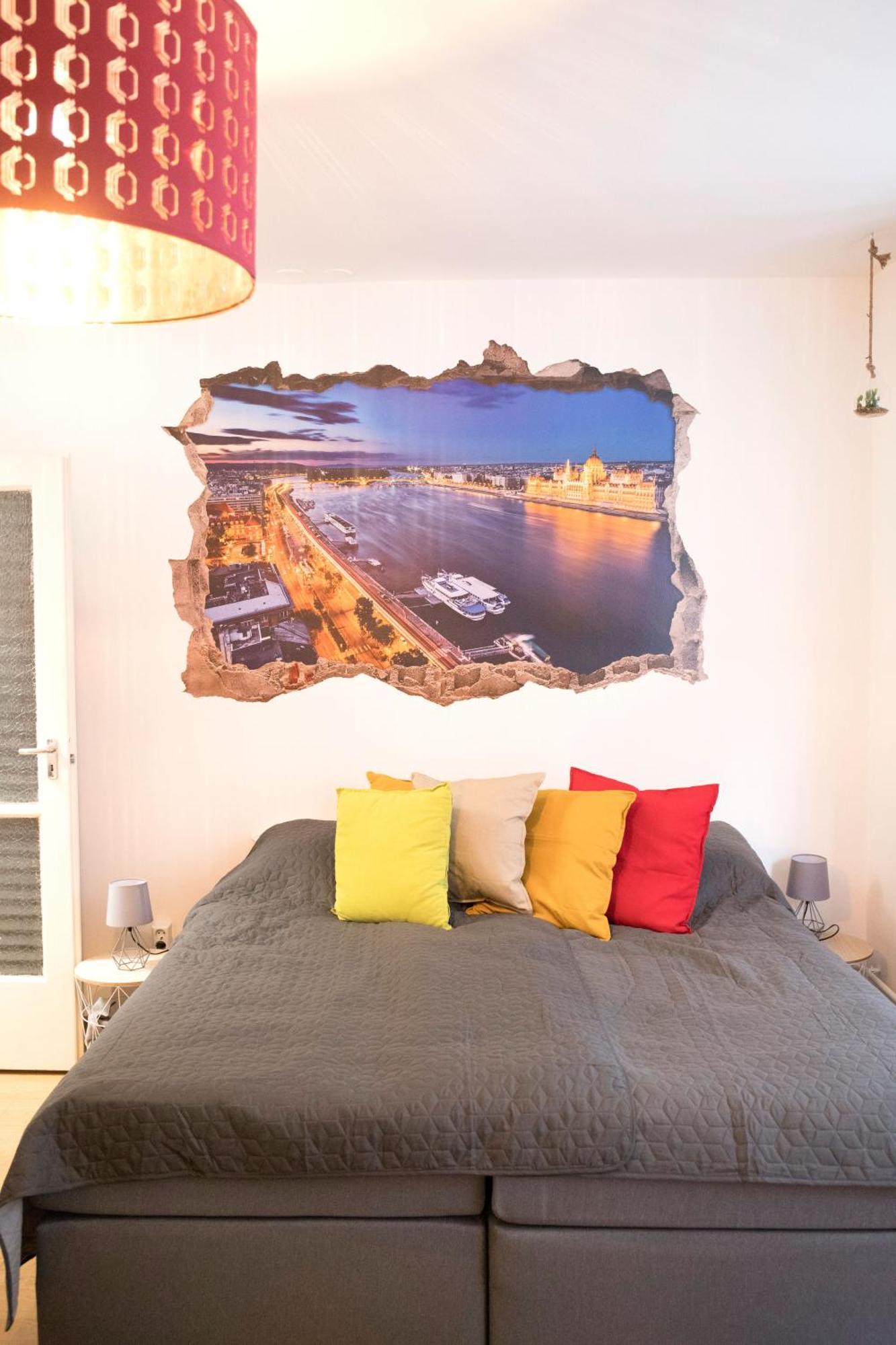 Walnut With Parking Appartement Boedapest